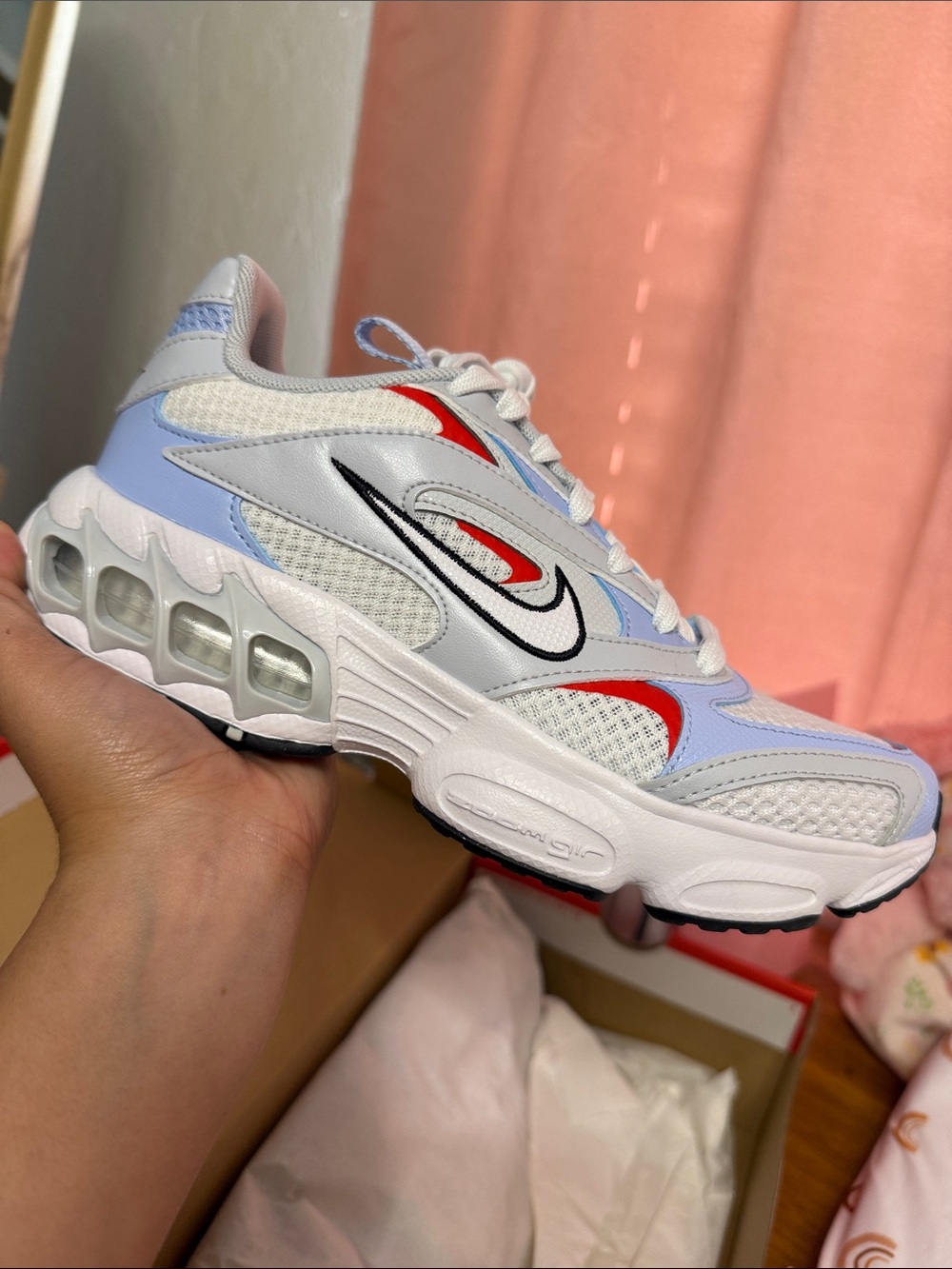 Women’s Nike Zoom Air Fire - Picture 2 of 2
